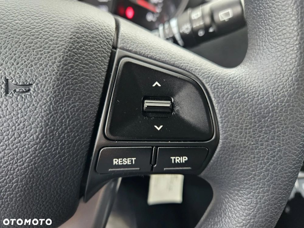 Kia Rio 1.2 Business Line - 22