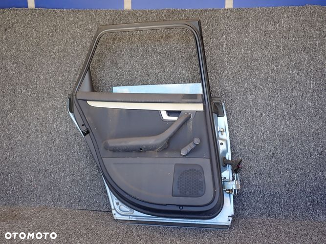 AUDI A4 B7 KOMBI 04-08 drzwi lewe tylne tył - 8