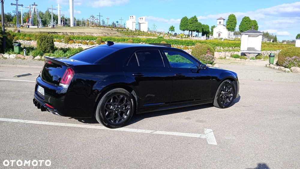 Chrysler 300s - 9
