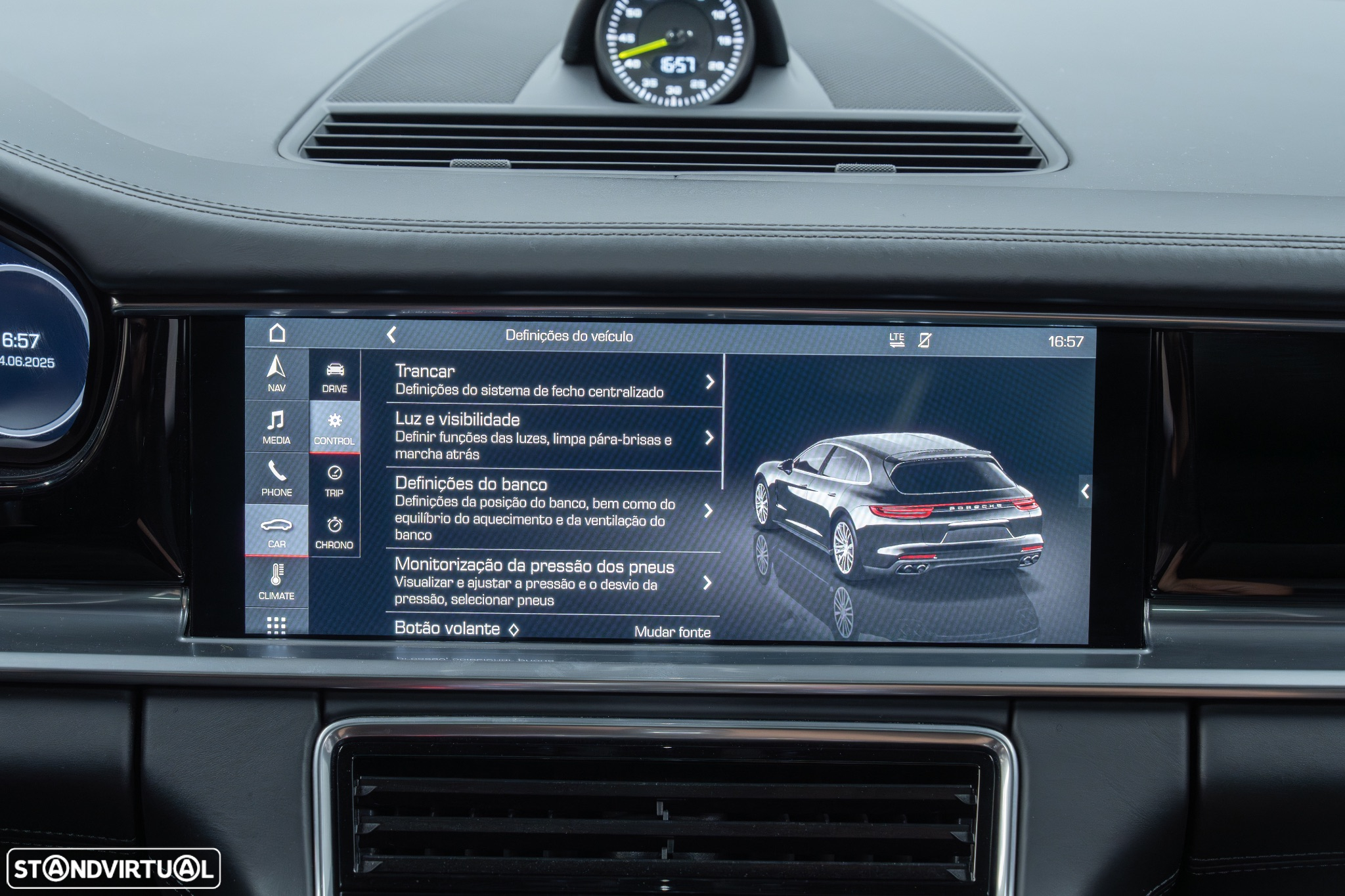 Porsche Panamera Sport Turismo 4 E-Hybrid - 44