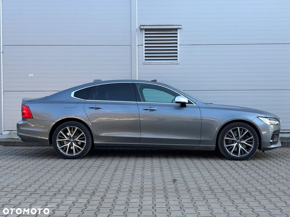 Volvo S90 D5 AWD R-Design - 12