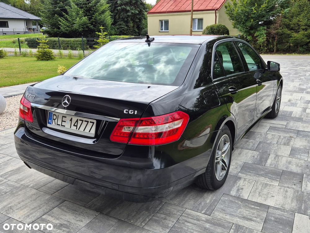 Mercedes-Benz Klasa E - 8