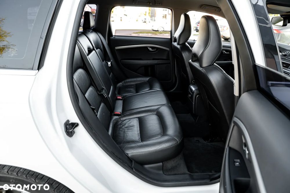Volvo V70 D5 AWD Geartronic Edition Pro - 22