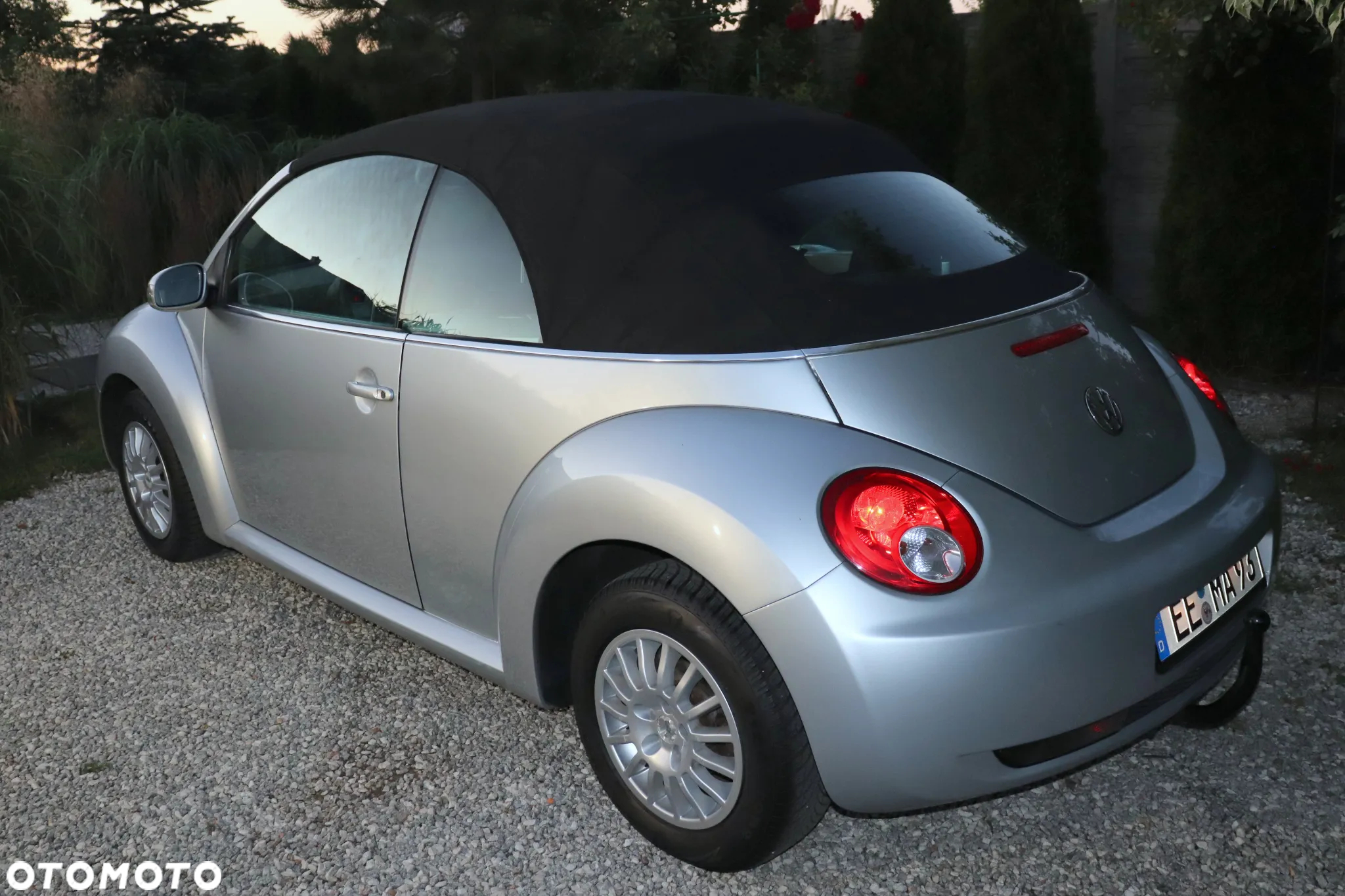 Volkswagen New Beetle Cabriolet 1.4 - 22