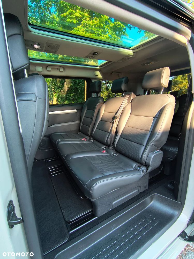 Peugeot Traveller L2 2.0 EAT8 Business VIP - 16