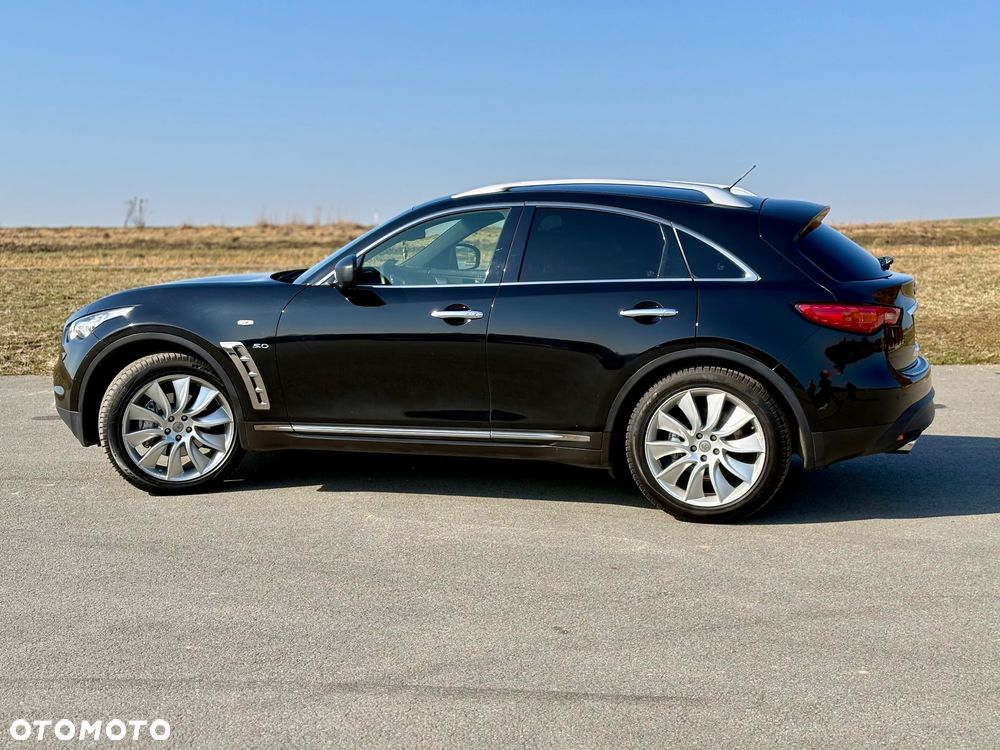 Infiniti QX70 5.0 S Premium - 9