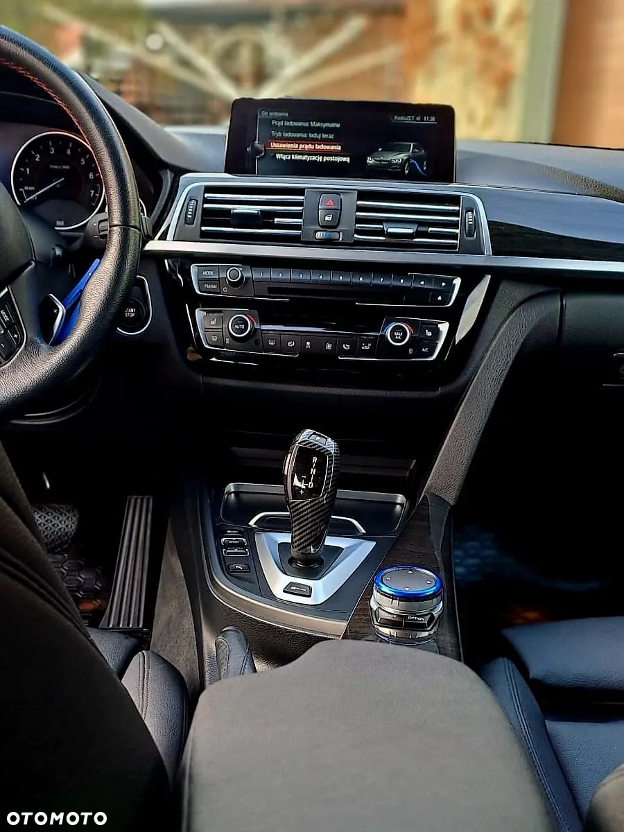 BMW Seria 3 330e iPerformance - 8