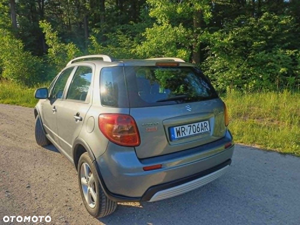 Suzuki SX4 - 1