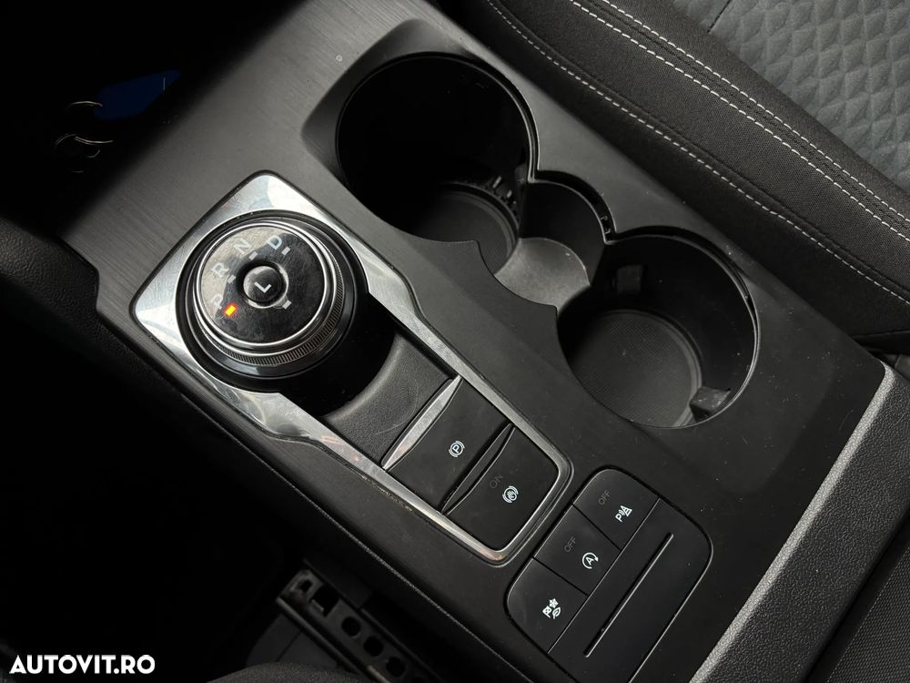 Ford Kuga 1.5 EcoBlue A8 FWD Trend - 24