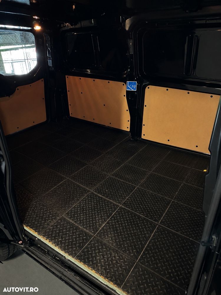 Ford Transit Custom - 7