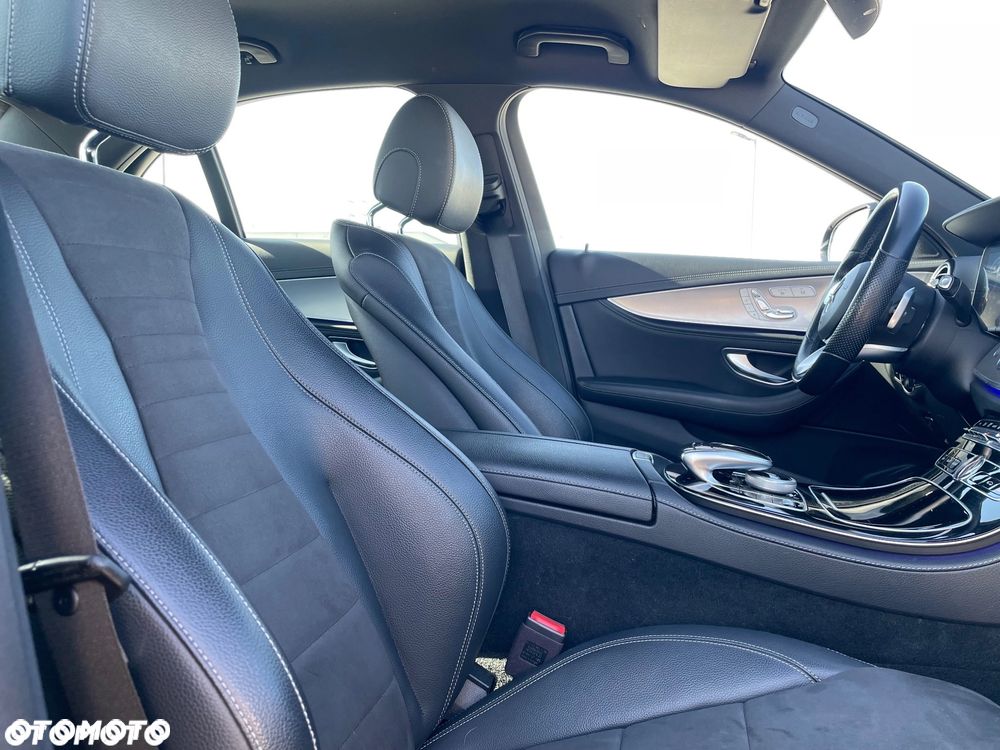 Mercedes-Benz Klasa E 220 d 9G-TRONIC AMG Line - 17