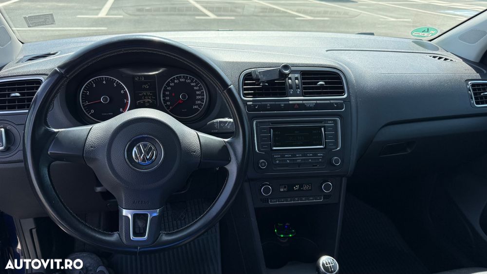 Volkswagen Polo ver-1-2-tsi-blue-motion-technology-style - 10