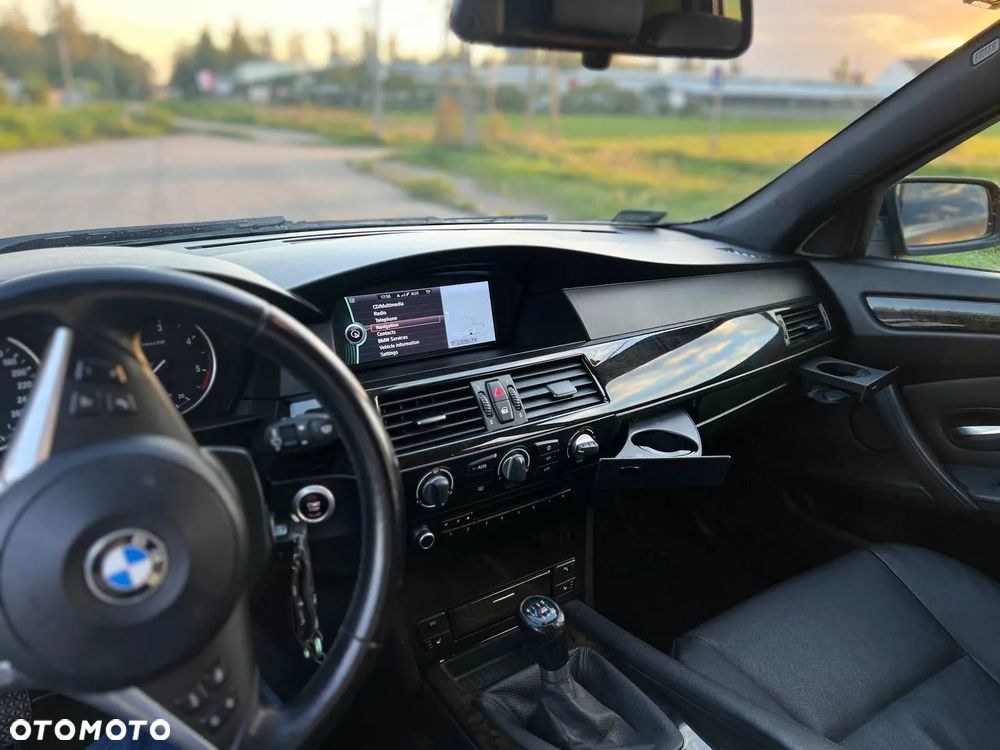 BMW Seria 5 520d Touring Edition Exclusive - 6