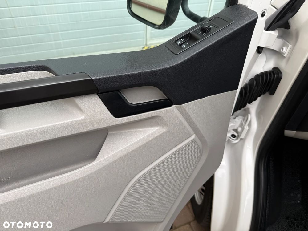 Volkswagen Transporter T6 Doka Brygadówka - 10