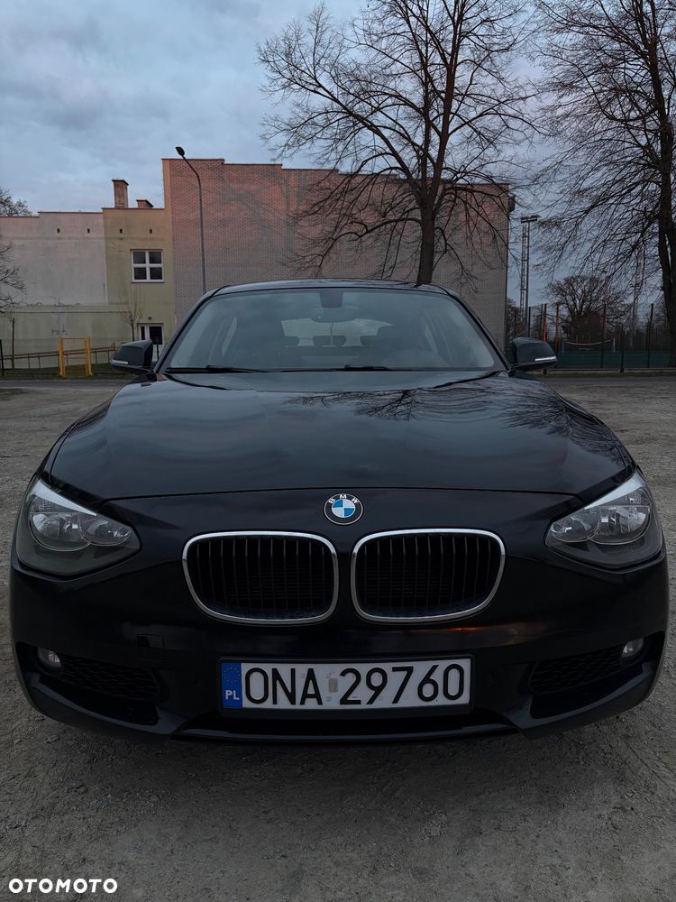 BMW Seria 1 120d - 8