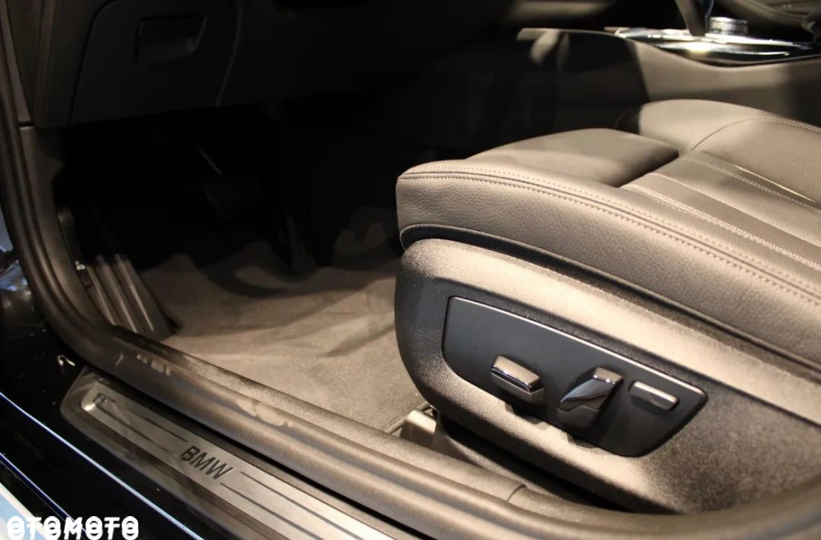 BMW Seria 5 - 16