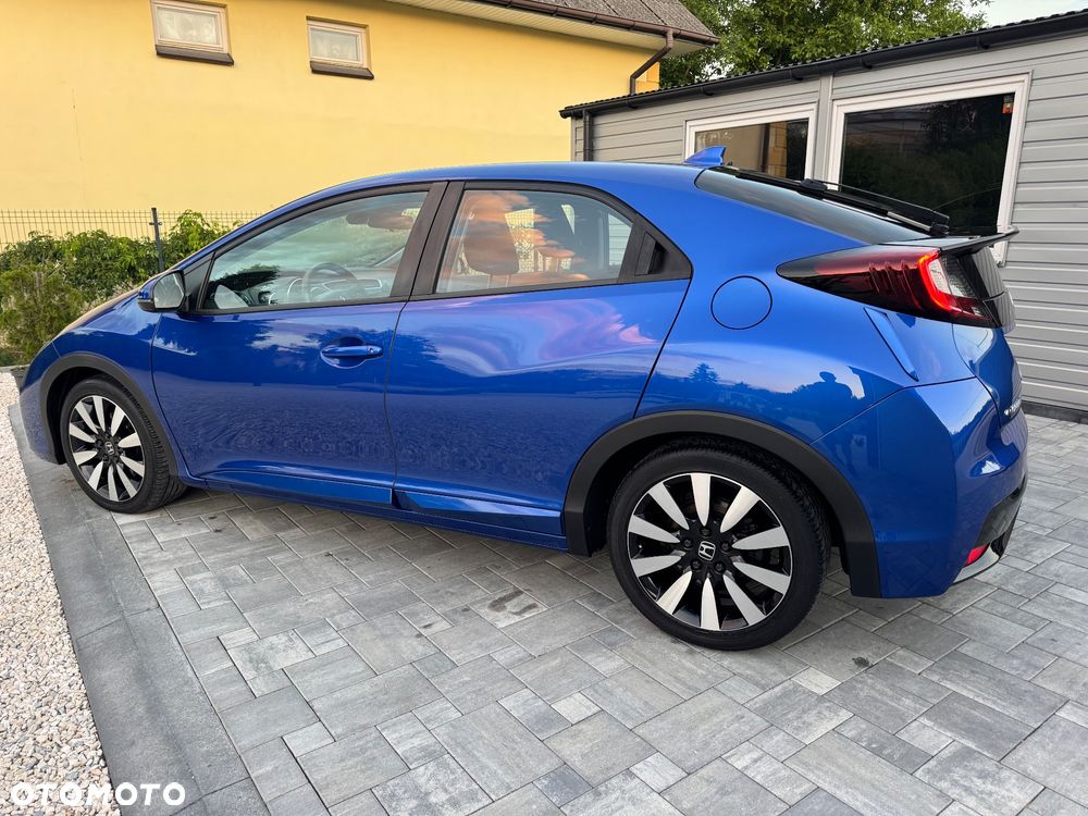 Honda Civic 1.4 i-VTEC Sport Black Edition - 10