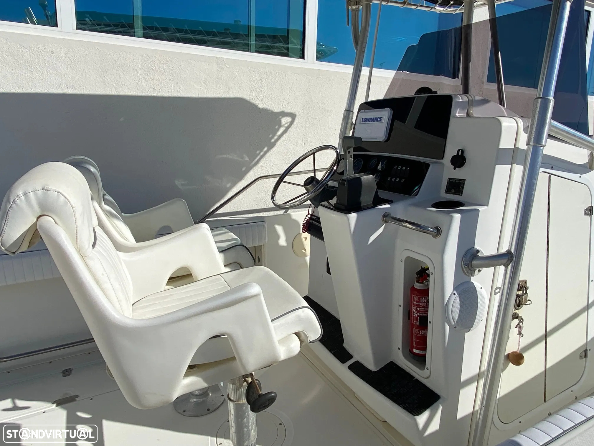 Boston Whaler Outrage 21 - 16
