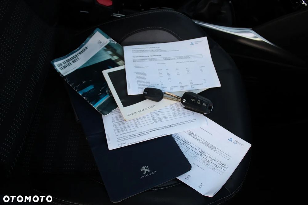 Peugeot 2008 1.6 e-HDi Allure S&S - 24