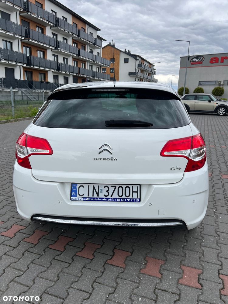 Citroën C4 1.6 HDi Exclusive - 9