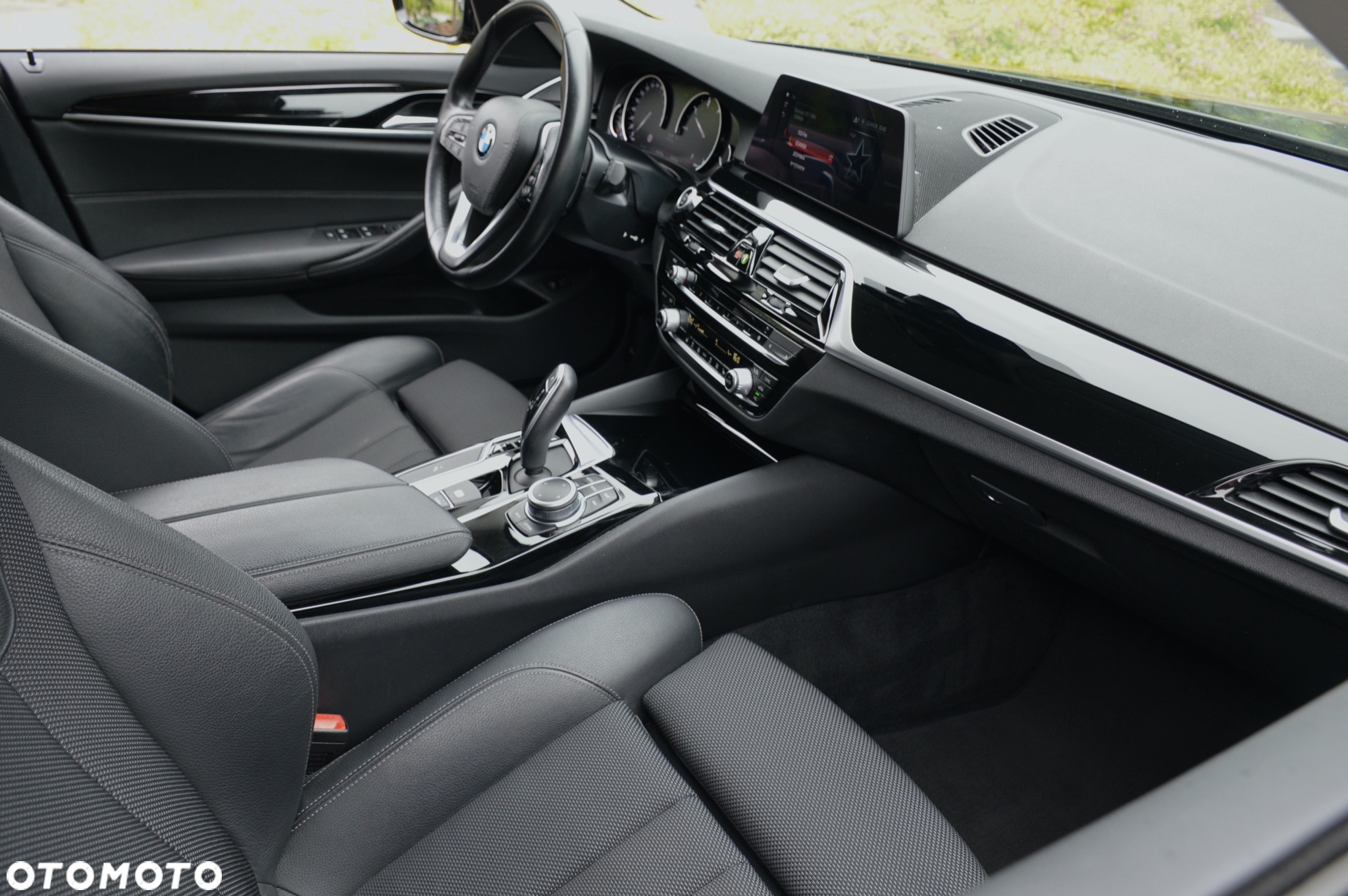 BMW Seria 5 520d xDrive Sport Line sport - 22