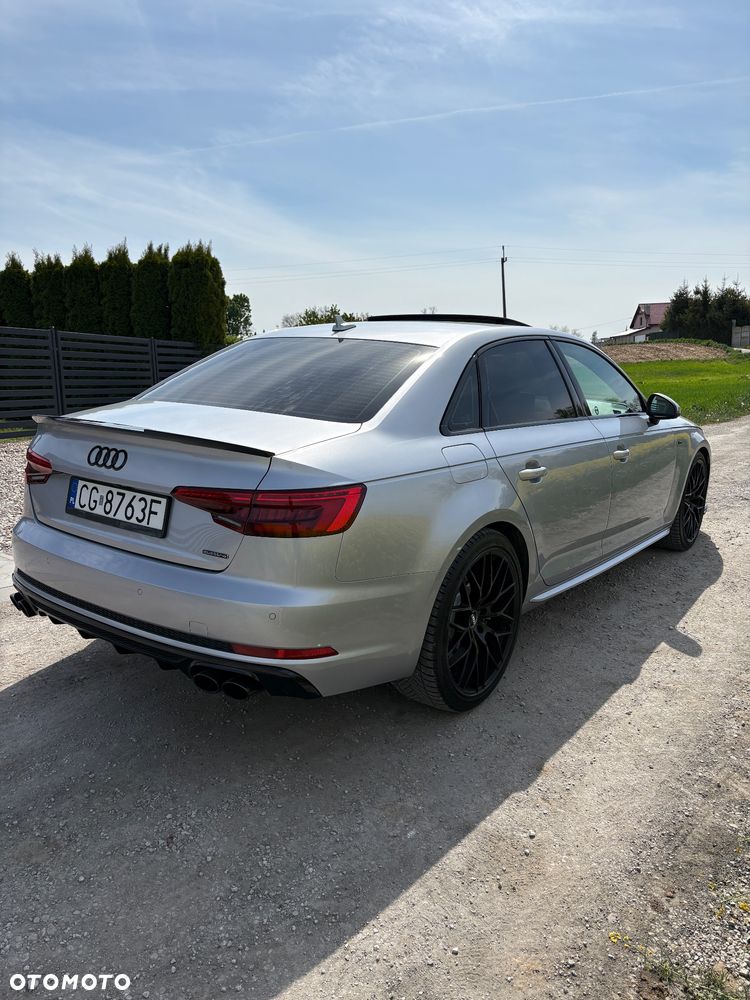 Audi A4 Limousine - 9