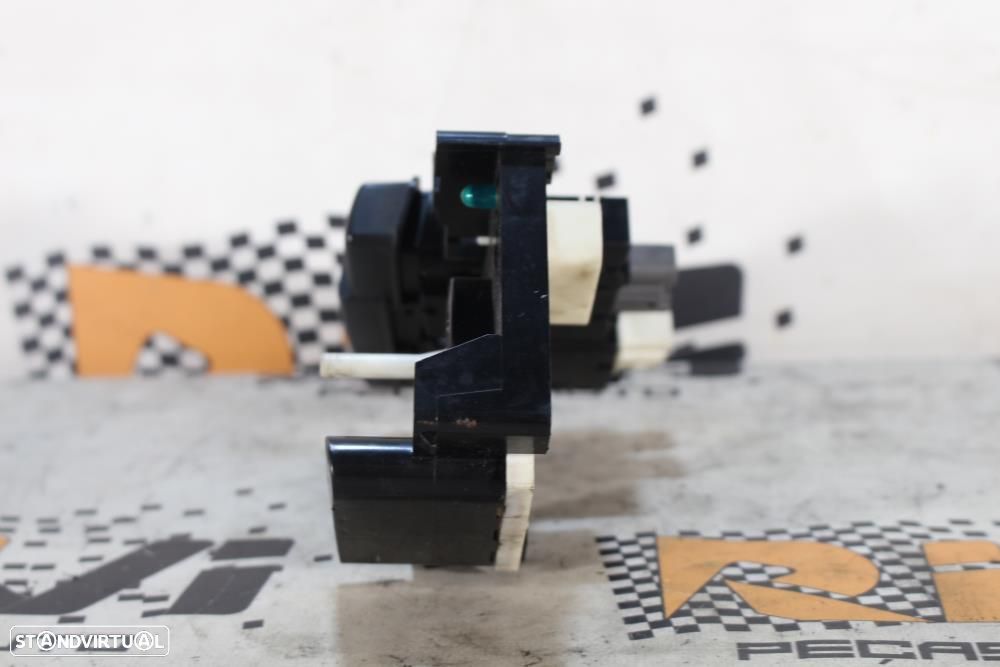 Botão De 4 Piscas Toyota Yaris (_P1_)  758294 / Comutador Toyota Yaris - 2