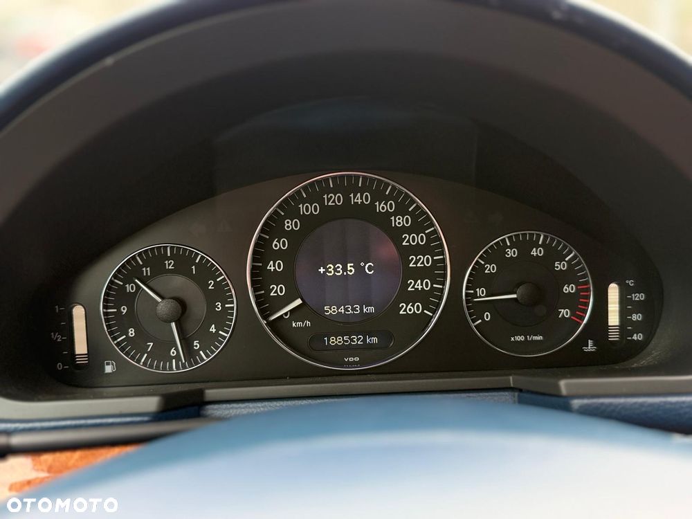 Mercedes-Benz Klasa E 200 Kompressor Elegance - 35