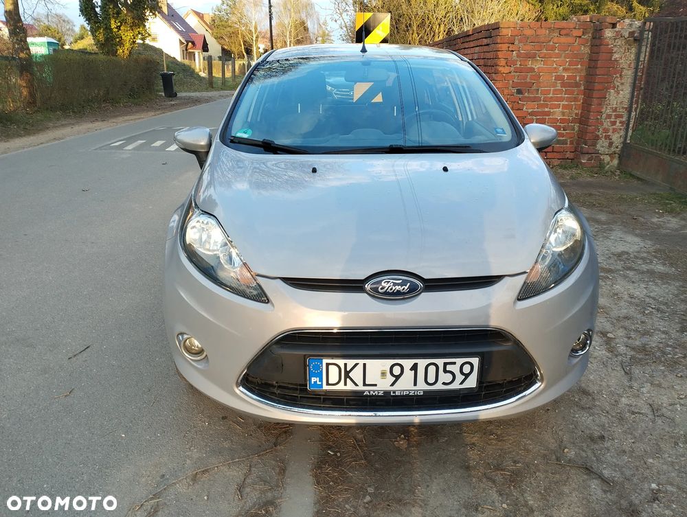 Ford Fiesta 1.25 Champions Edition - 1