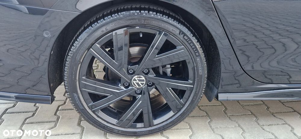 Volkswagen Golf 2.0 TDI SCR DSG R-Line - 30