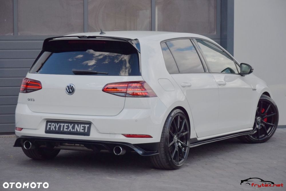 Volkswagen Golf - 13