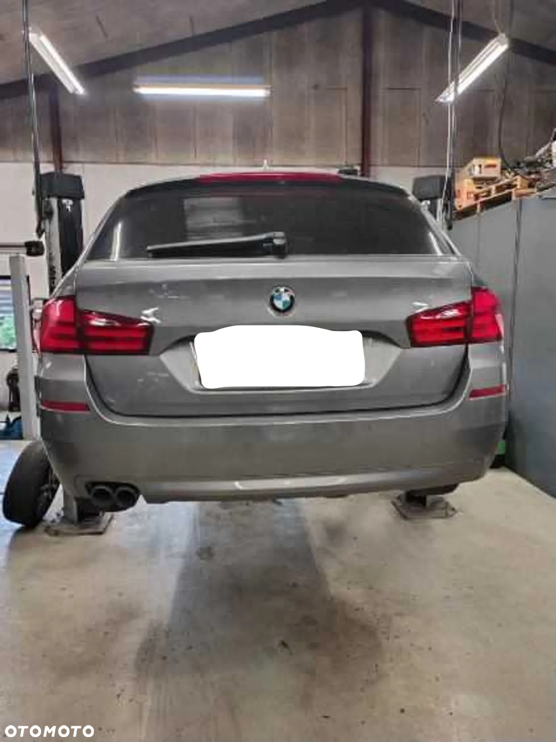 BMW Seria 5 520d Touring - 4