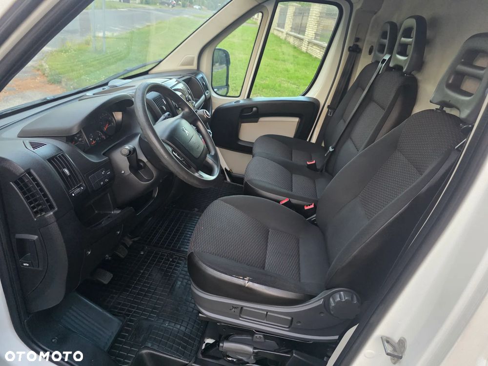 Peugeot BOXER - 12