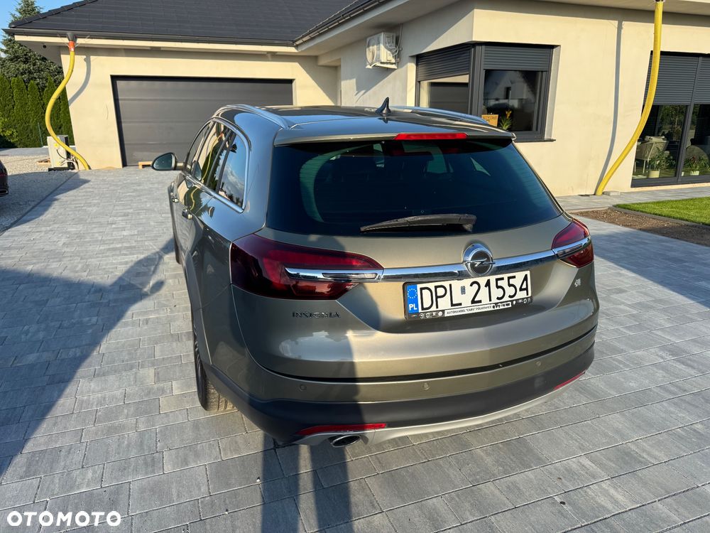 Opel Insignia 2.0 CDTI Cosmo 4x4 S&S - 3