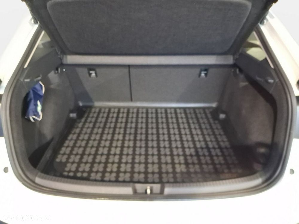 Volkswagen Taigo - 12