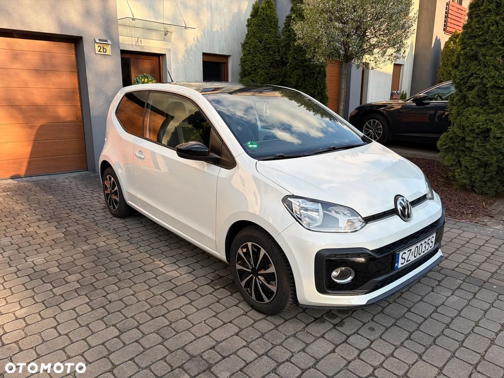 Volkswagen up! TSI beats - 6