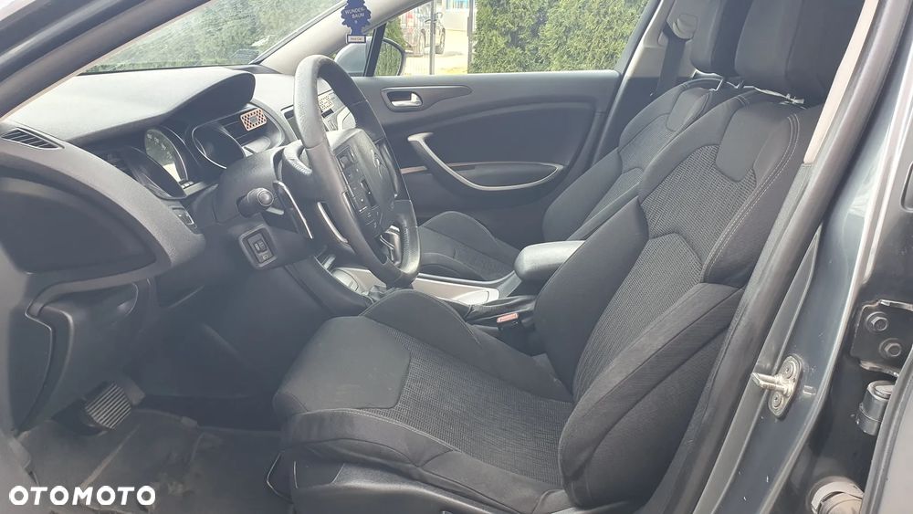 Citroën C5 e-HDi 115 EGS6 FAP Selection - 17