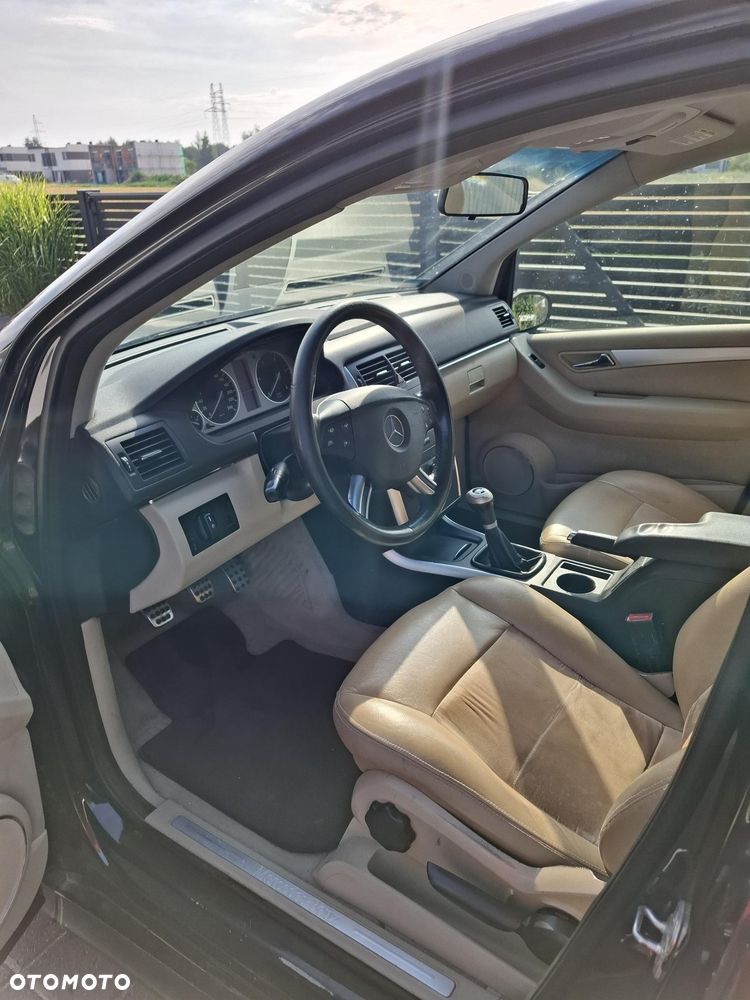 Mercedes-Benz Klasa B 200 CDI - 6
