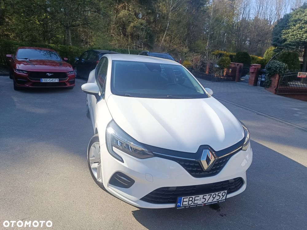 Renault Clio - 11