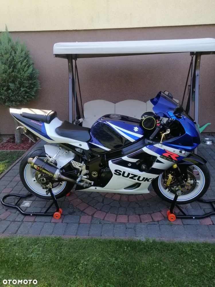 Suzuki GSX-R - 1