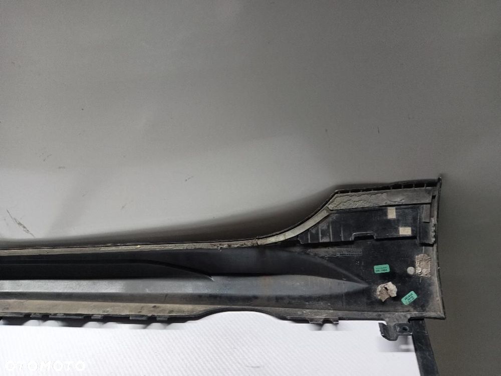LISTWA PROGOWA PRAWA AUDI A1 82A853856 - 5
