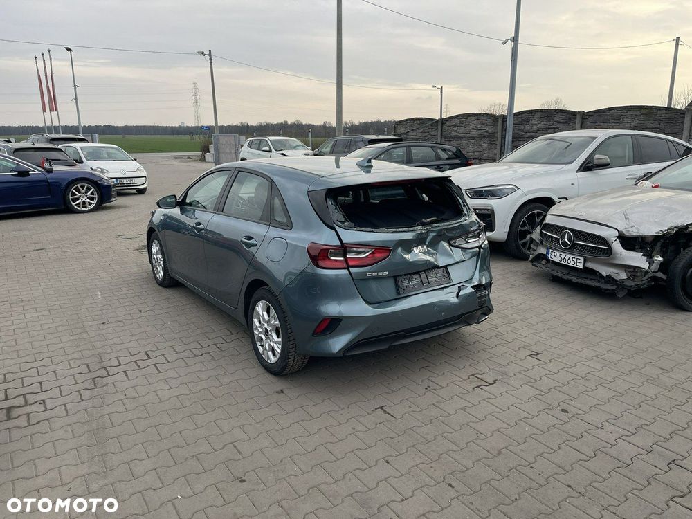 Kia Ceed 1.0 T-GDI 120 OPF Vision - 4