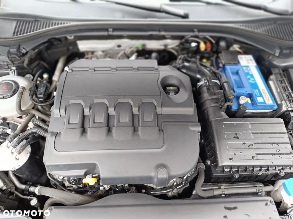 Skoda Superb 2.0 TDI Ambition DSG - 37