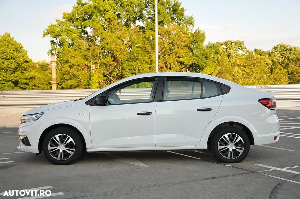 Dacia Logan TCe 90 Essential - 3