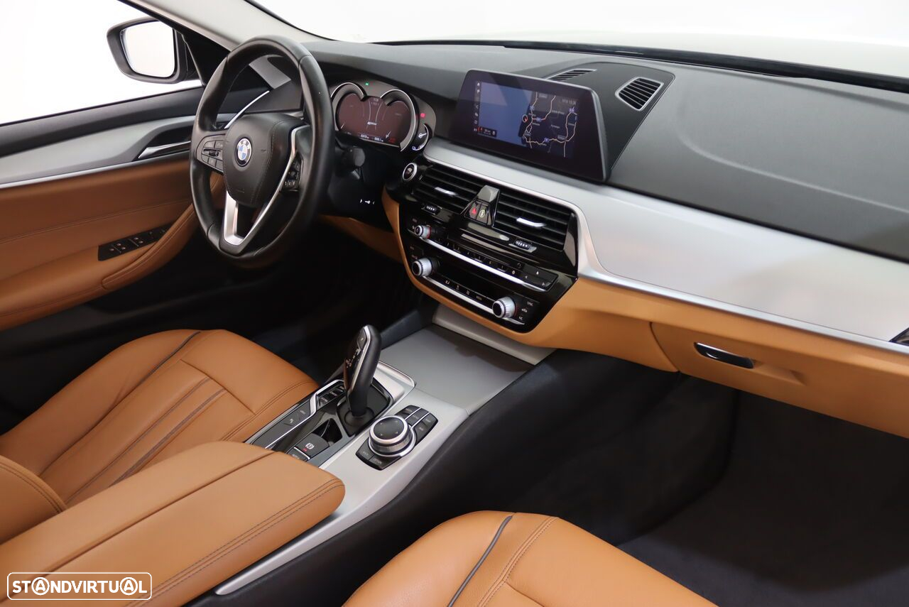 BMW 530 e iPerformance - 3