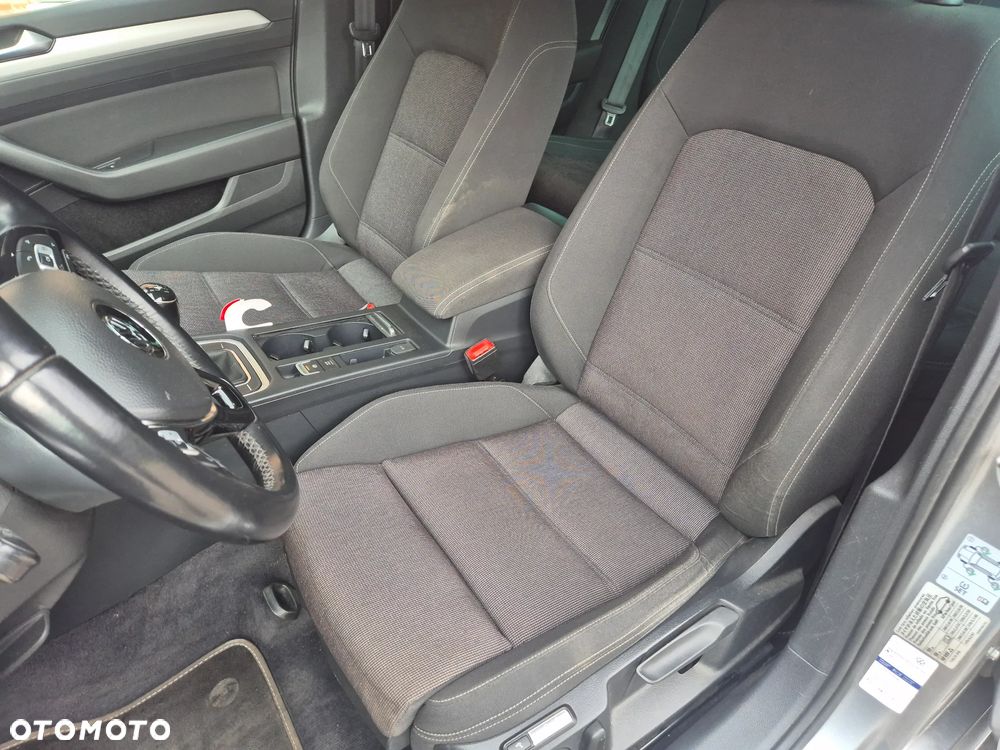 Volkswagen Passat Variant 2.0 TDI (BlueMotion Technology) Comfortline - 5