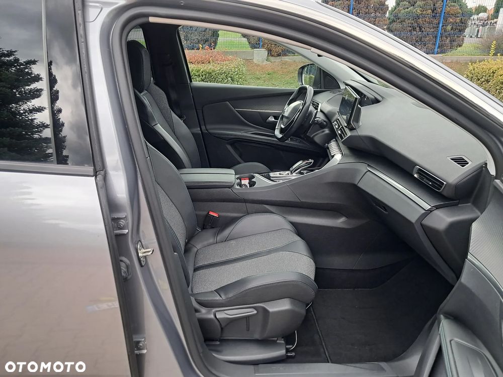 Peugeot 3008 BlueHDi 130 Stop & Start EAT8 Allure - 24