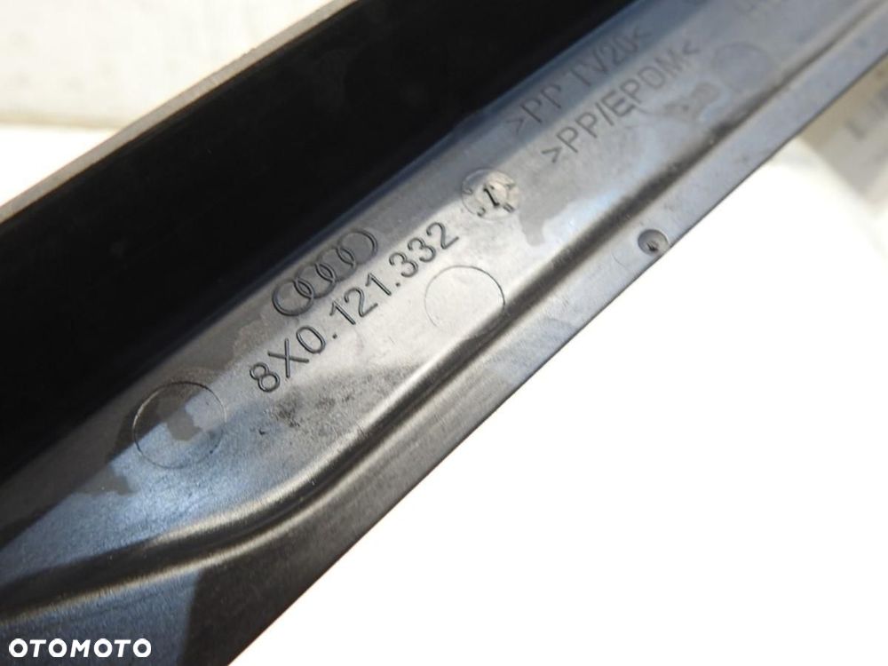 OSŁONA CHŁODNICY PRAWA AUDI A1 8X 8X0121332 - 5