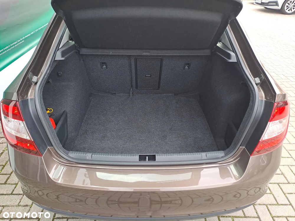 Skoda RAPID 1.0 TSI Ambition - 12
