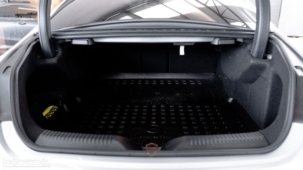 Mercedes-Benz CLS 220 d AMG Line - 38